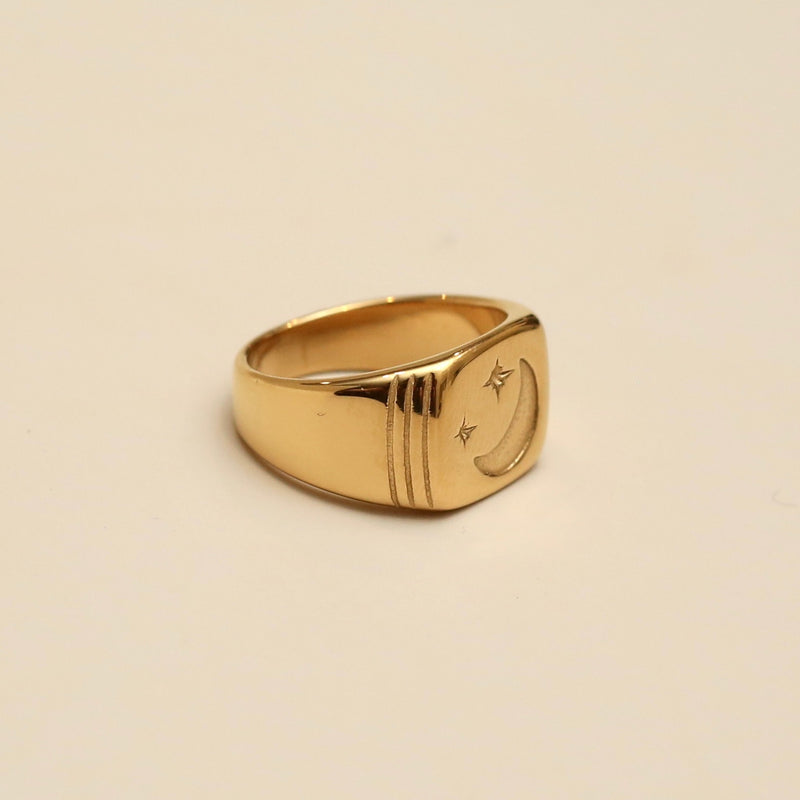 Moon and Star Square Signet Ring
