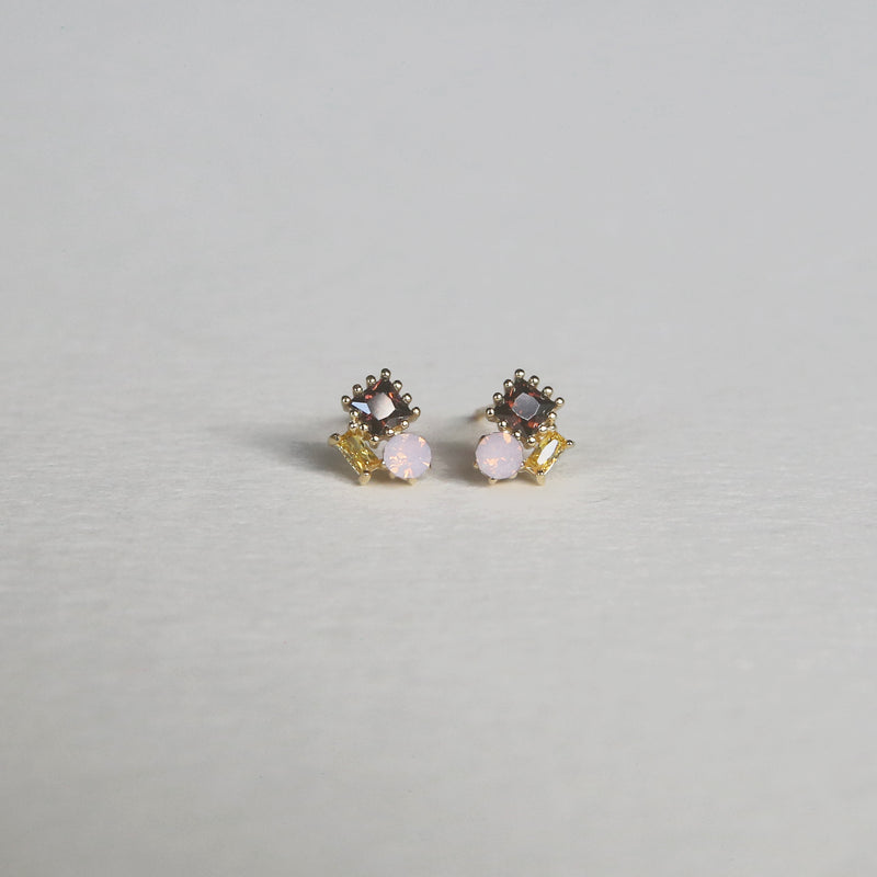 Ruby Studs | Gold