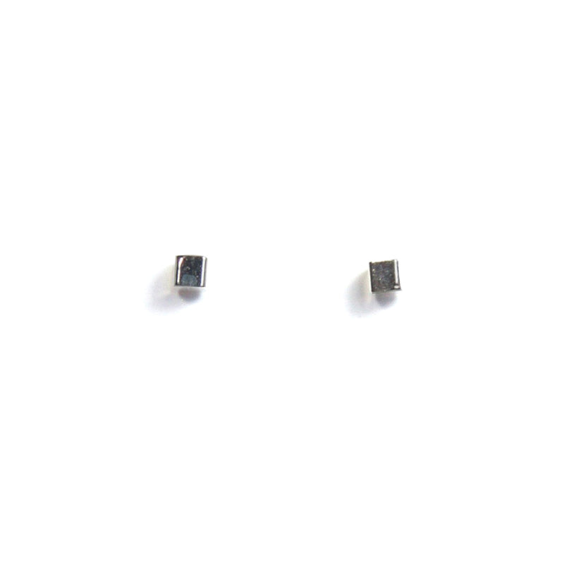 Medium Cube Earring - Silver 